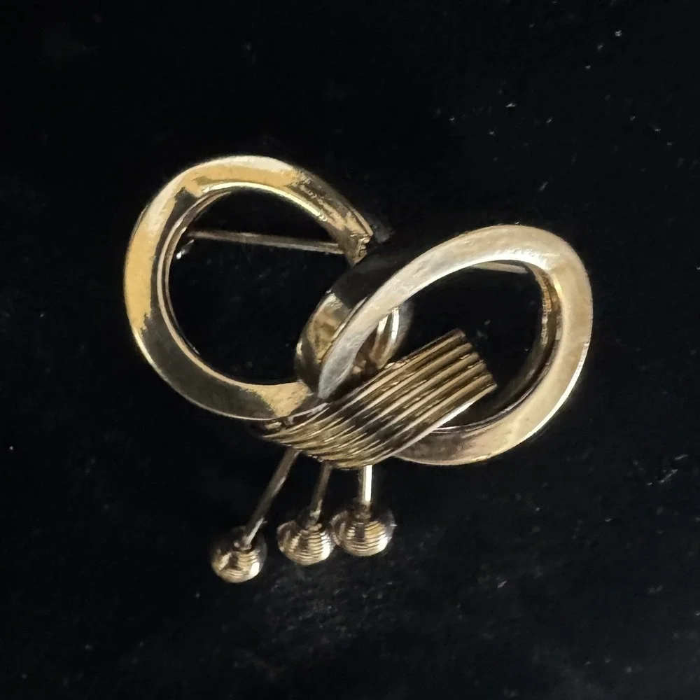 Vintage MCM Silver Stainless Tone Brooch Pin Circle Ball Bursting Modernist